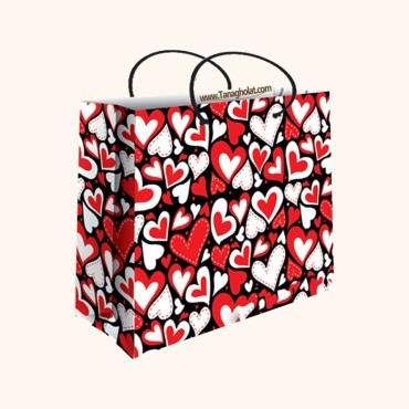 ساک کادویی متوسط عرضی سایز 4 طرح قلب های قرمز و سفید