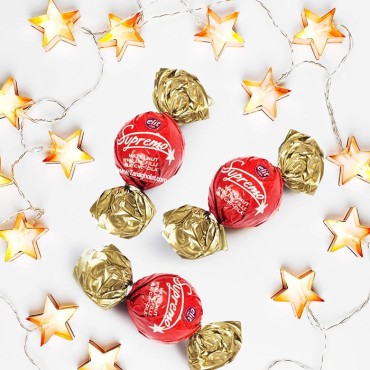 شکلات پذیرایی الیت سوپریمو شیری با مغز پرالین فندقی - نیم کیلویی