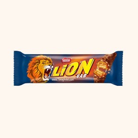 شکلات نستله مدل Lion ویفر و کارامل و روکش شکلات شیری