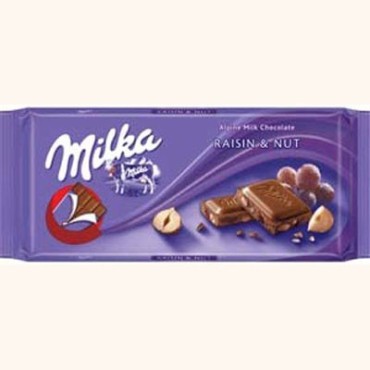 شکلات 80 گرمی میلکا مدل کشمشی و فندقی 